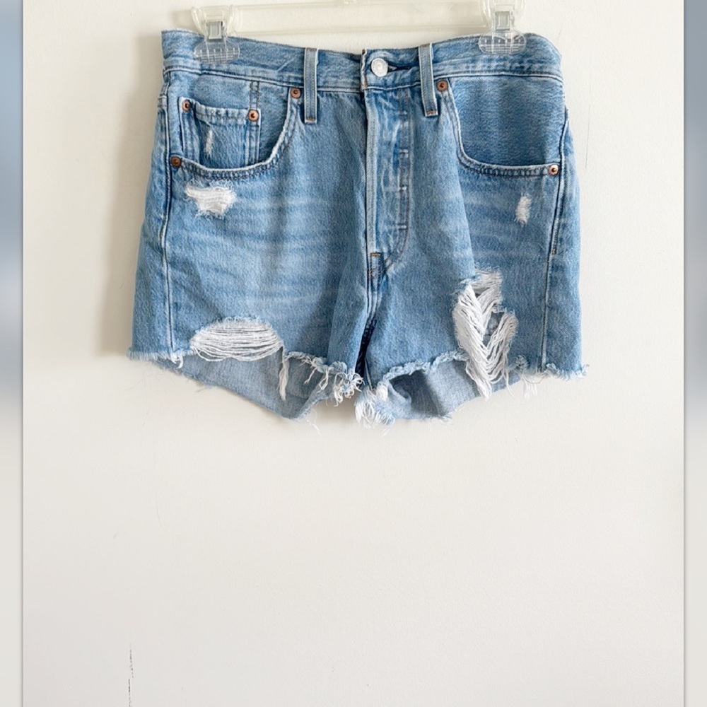 Levi’s 501 Ripped distressed Denim Shorts size 27 - Picture 2 of 7
